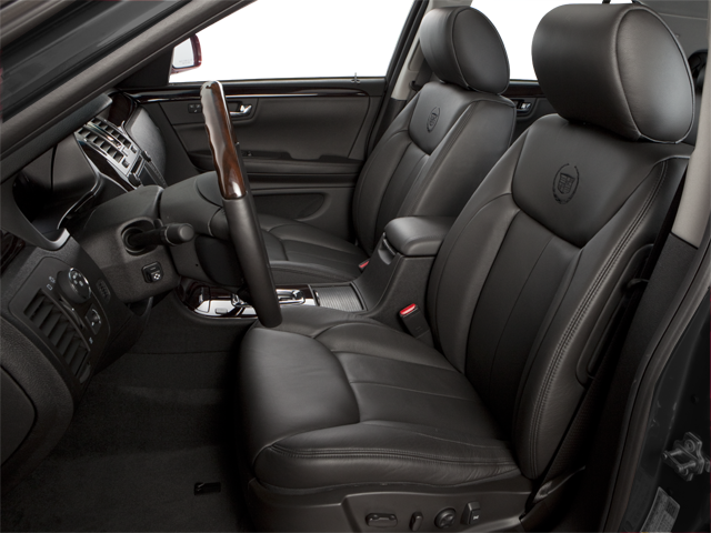 2010 Cadillac DTS Base