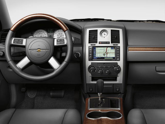 2010 Chrysler 300 S