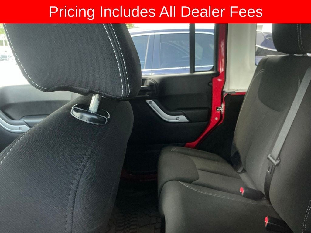 2016 Jeep Wrangler Unlimited Sahara
