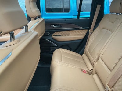 2022 Jeep Grand Cherokee Summit