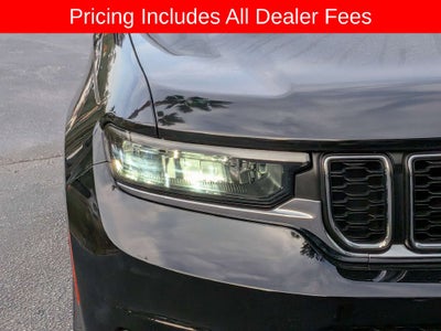 2022 Jeep Grand Cherokee L Laredo
