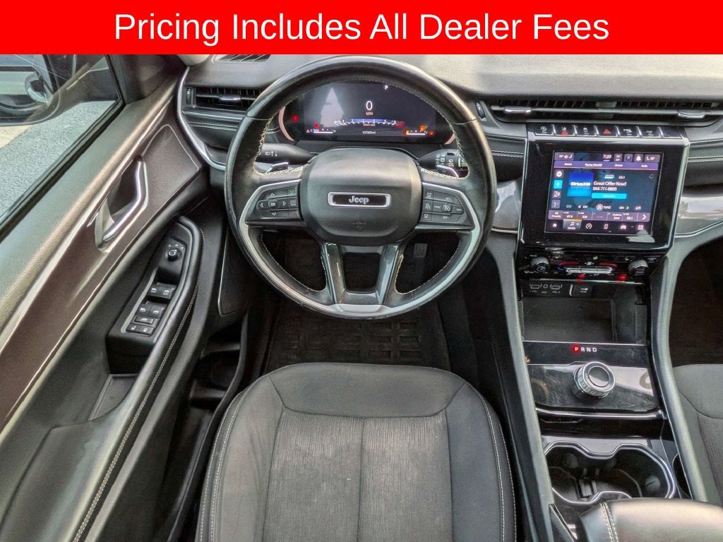 2022 Jeep Grand Cherokee L Laredo