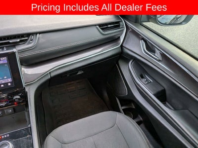 2022 Jeep Grand Cherokee L Laredo