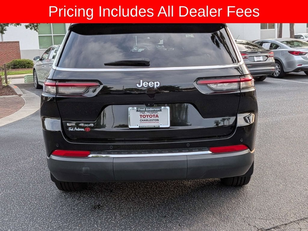2022 Jeep Grand Cherokee L Laredo