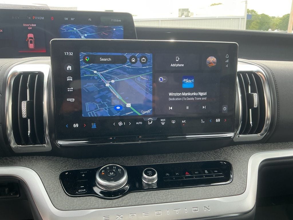 2025 Ford Expedition Tremor