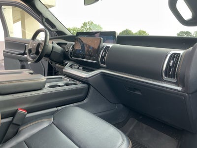 2025 Ford Expedition Tremor