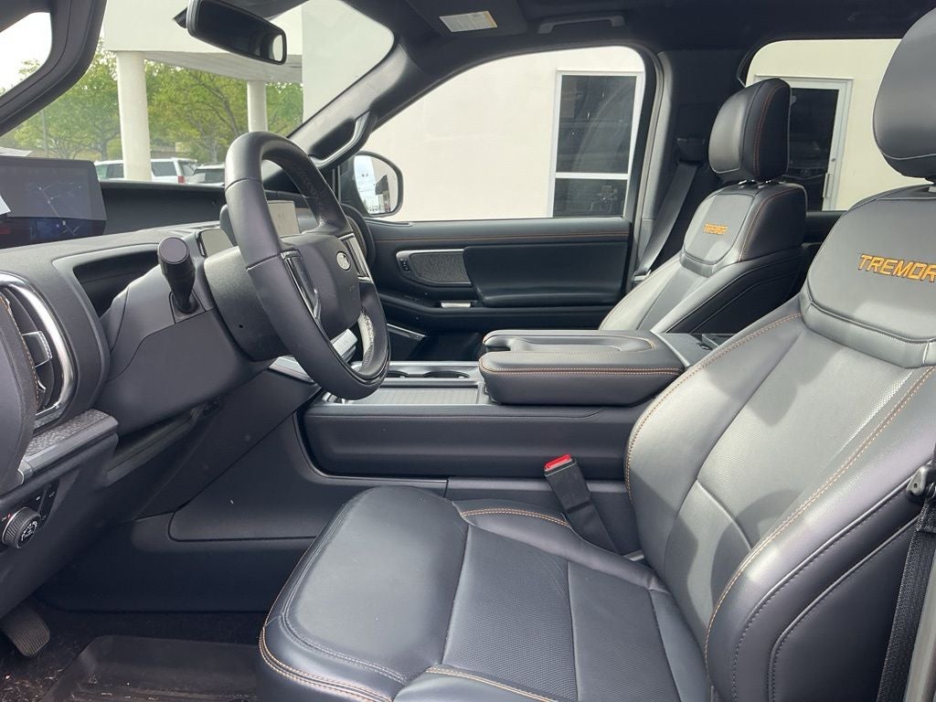 2025 Ford Expedition Tremor