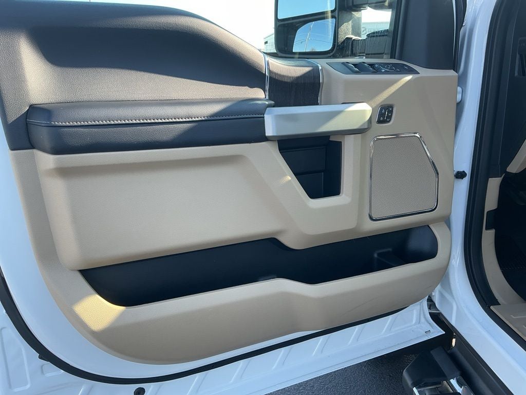 2021 Ford F-350SD Lariat