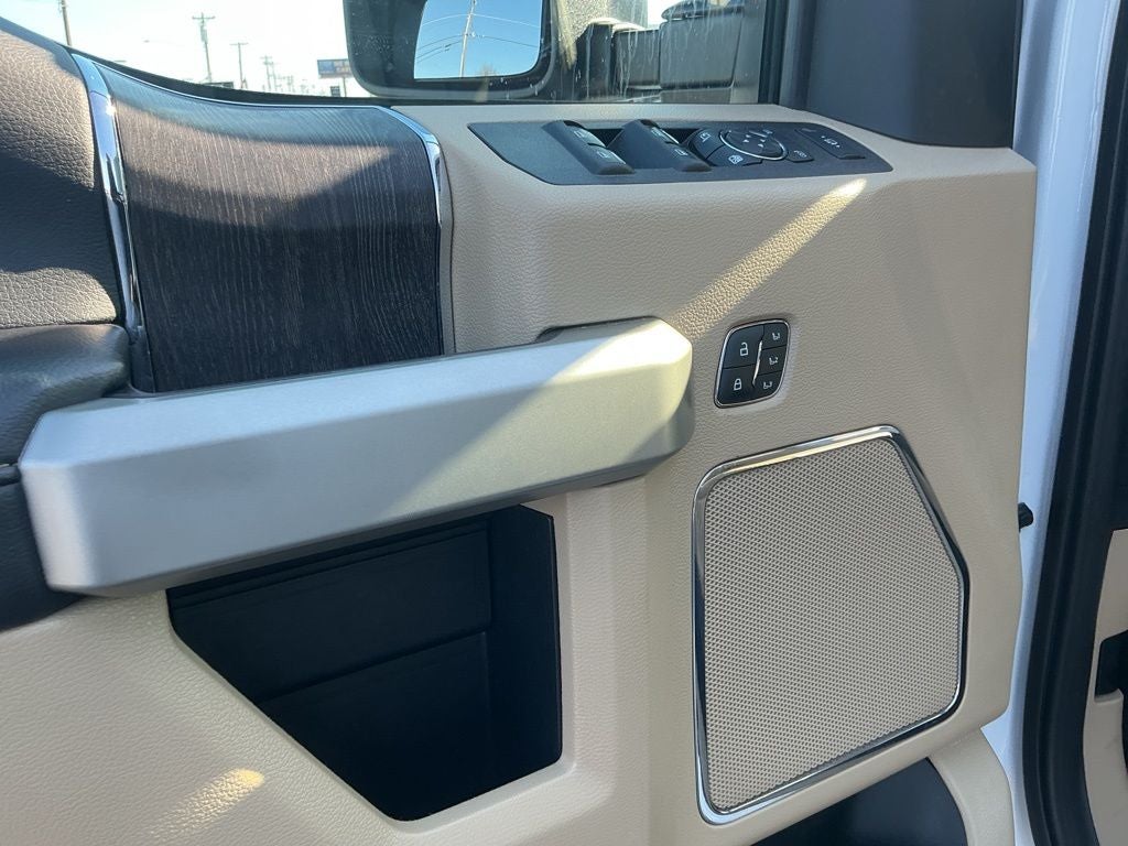 2021 Ford F-350SD Lariat