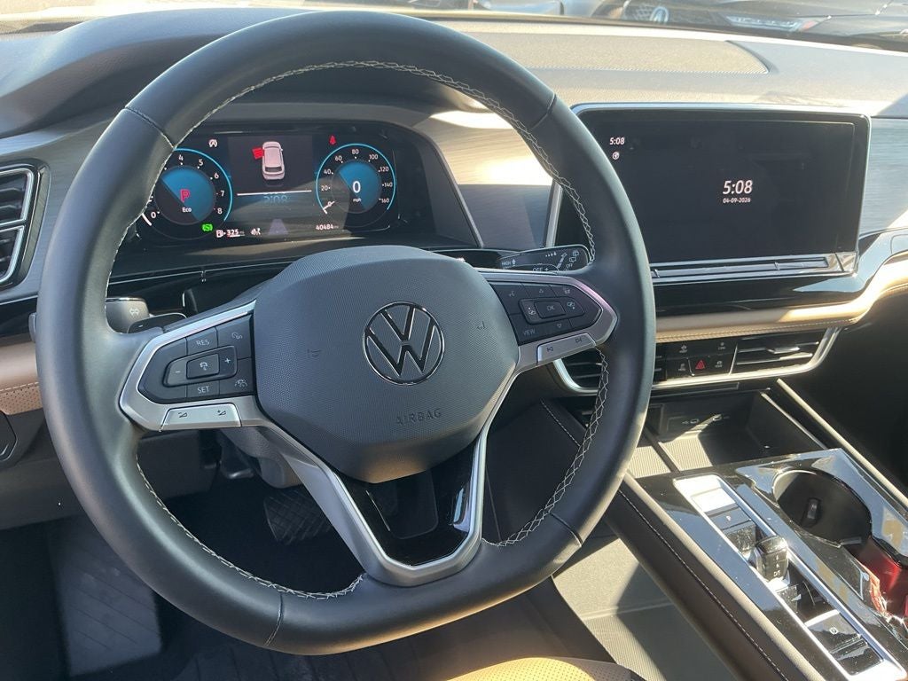 2024 Volkswagen Atlas Cross Sport 2.0T SE w/Technology