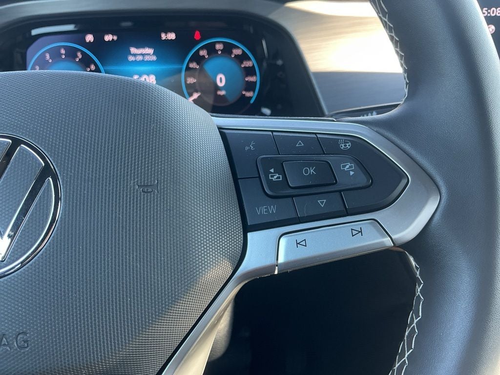 2024 Volkswagen Atlas Cross Sport 2.0T SE w/Technology