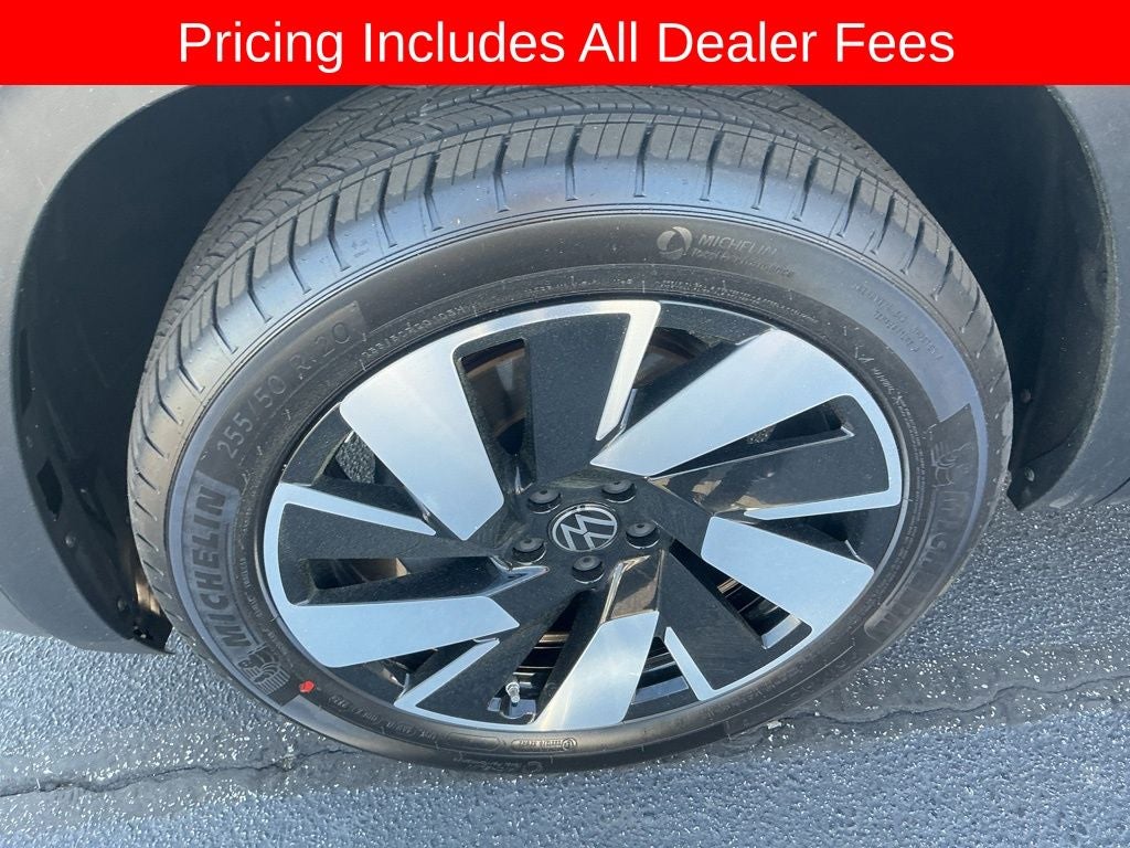 2024 Volkswagen Atlas Cross Sport 2.0T SE w/Technology