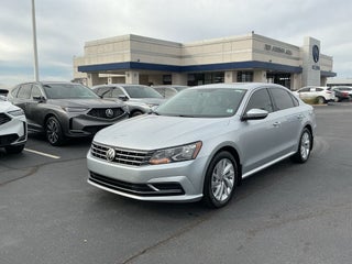 2018 Volkswagen Passat 2.0T SE