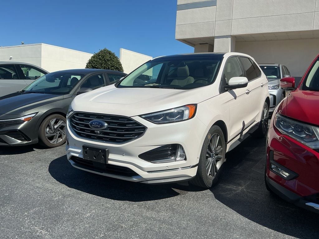 2019 Ford Edge Titanium