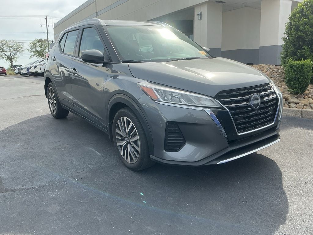 2022 Nissan Kicks SV