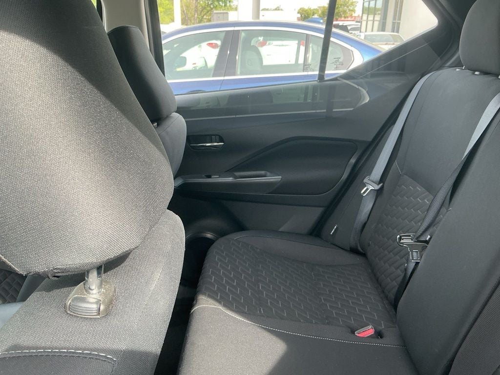 2022 Nissan Kicks SV