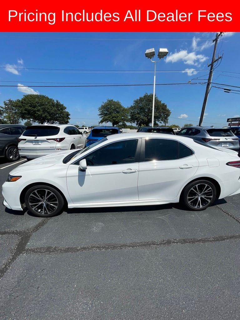 2018 Toyota Camry SE
