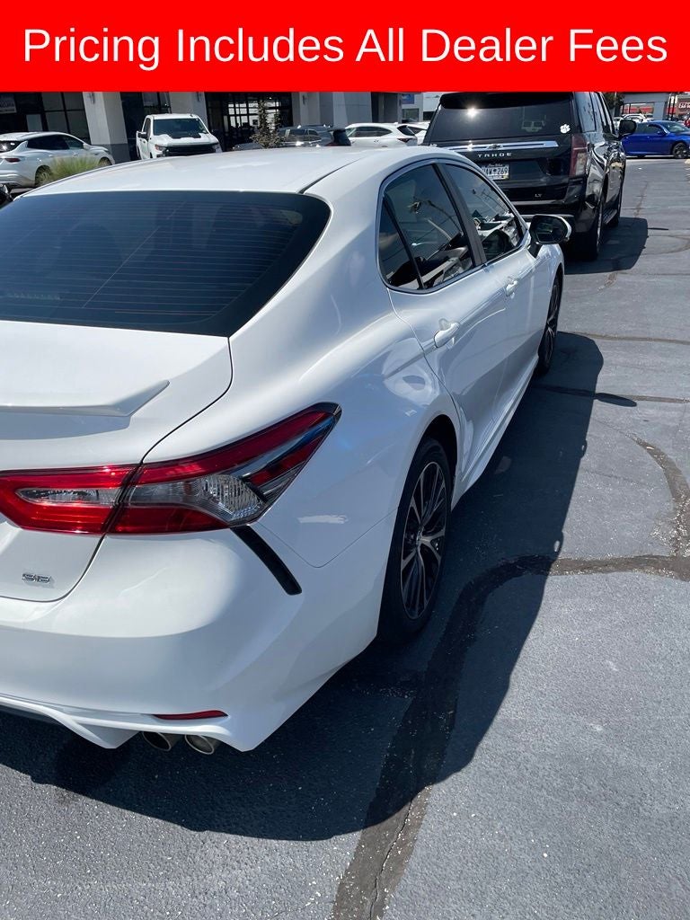 2018 Toyota Camry SE