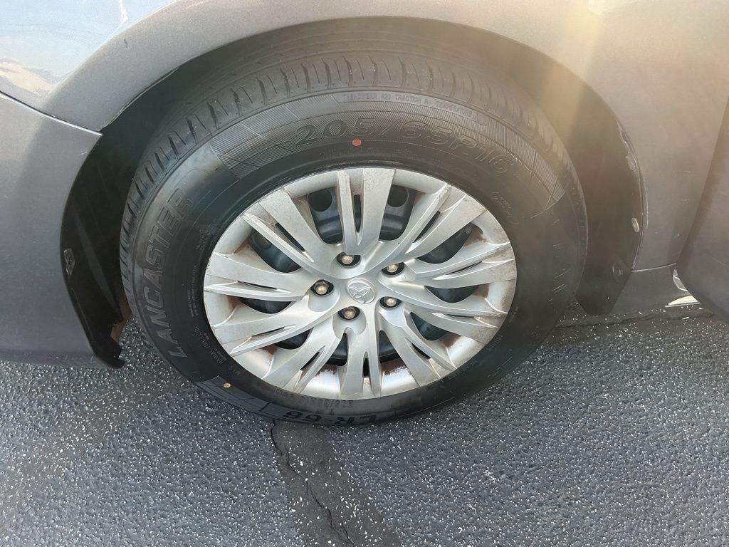 2014 Toyota Camry LE