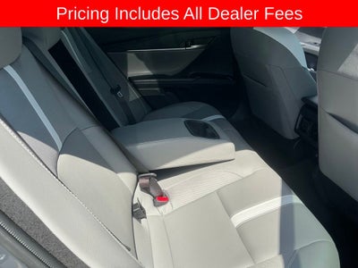2025 Toyota Camry SE