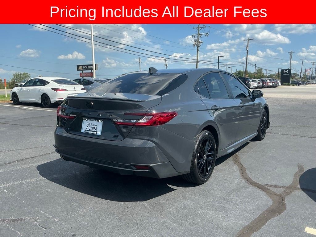 2025 Toyota Camry SE