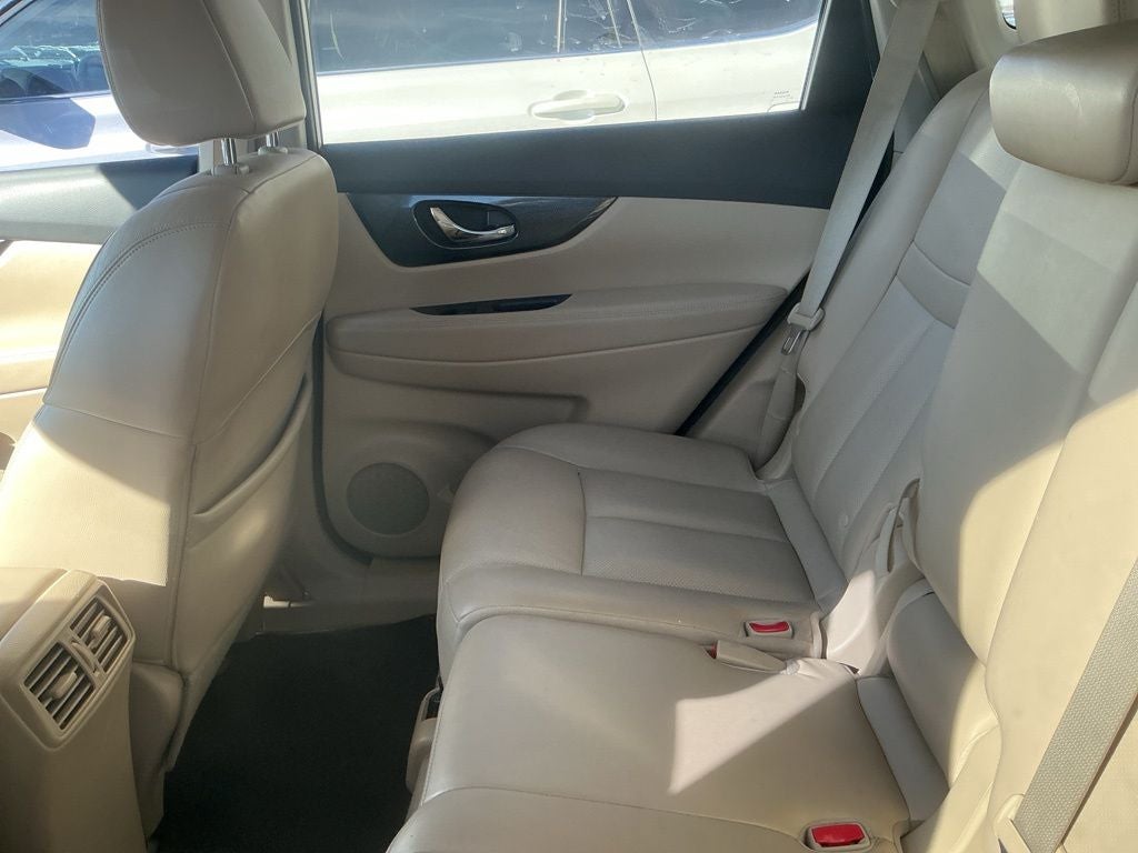 2015 Nissan Rogue SL