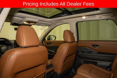 2023 Nissan Pathfinder Platinum