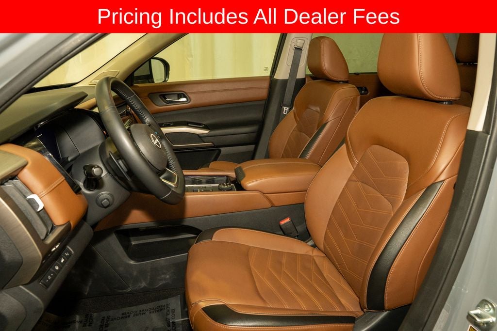 2023 Nissan Pathfinder Platinum
