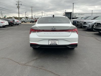 2023 Hyundai Elantra SEL