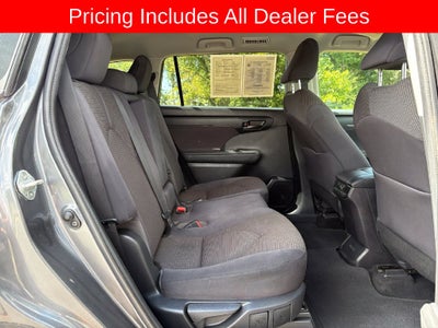 2022 Toyota Highlander LE