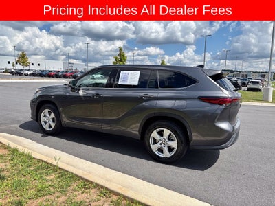 2022 Toyota Highlander LE