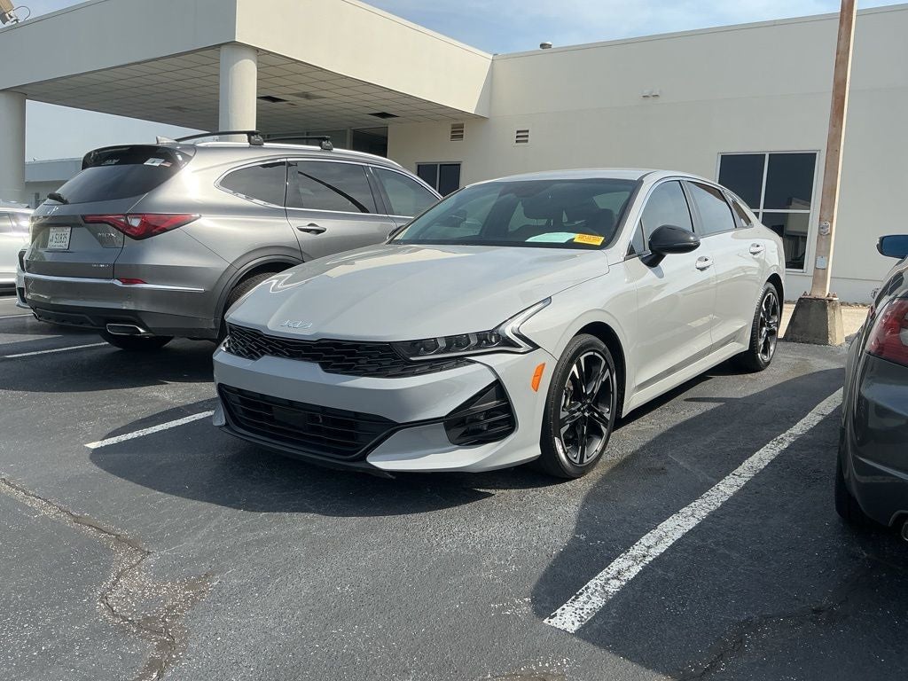 2023 Kia K5 GT-Line