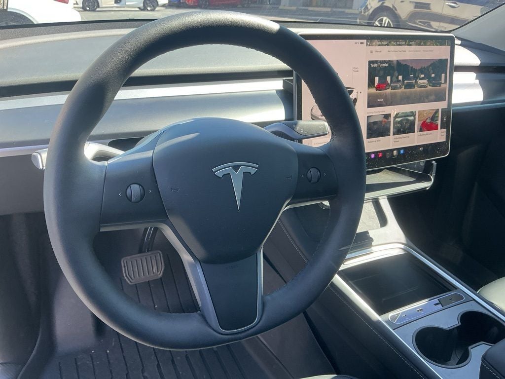 2025 Tesla Model Y Long Range