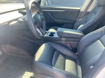 2025 Tesla Model Y Long Range