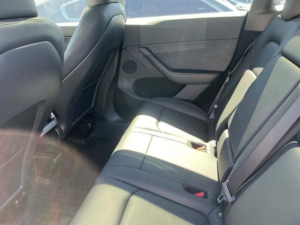 2025 Tesla Model Y Long Range