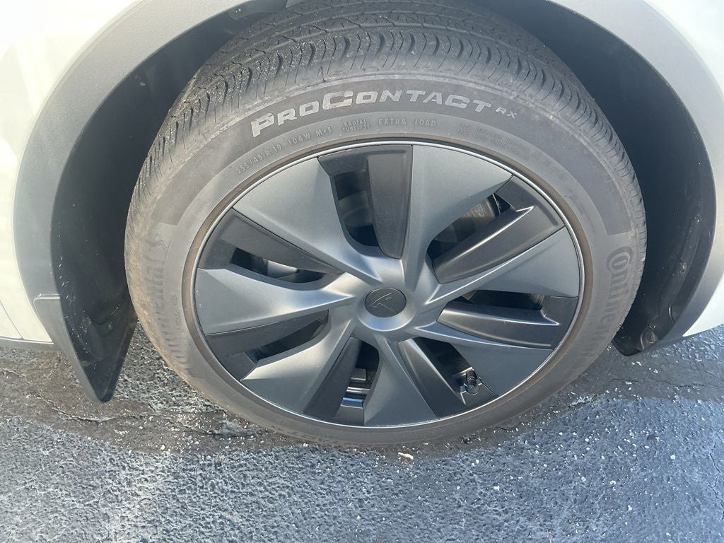 2025 Tesla Model Y Long Range