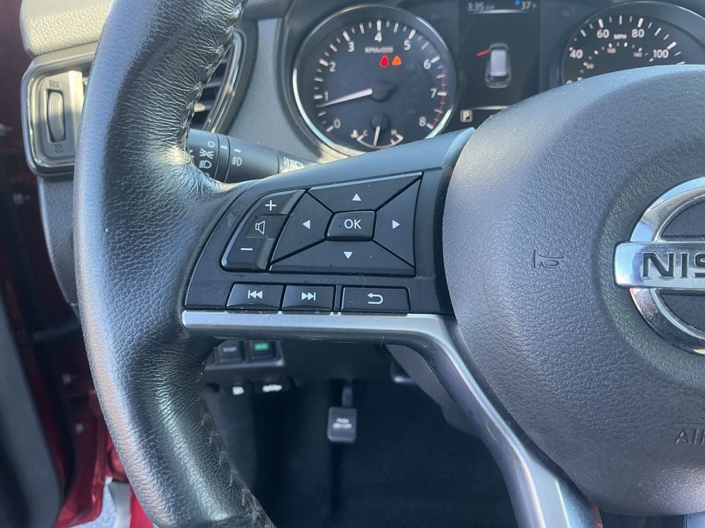 2017 Nissan Rogue SL