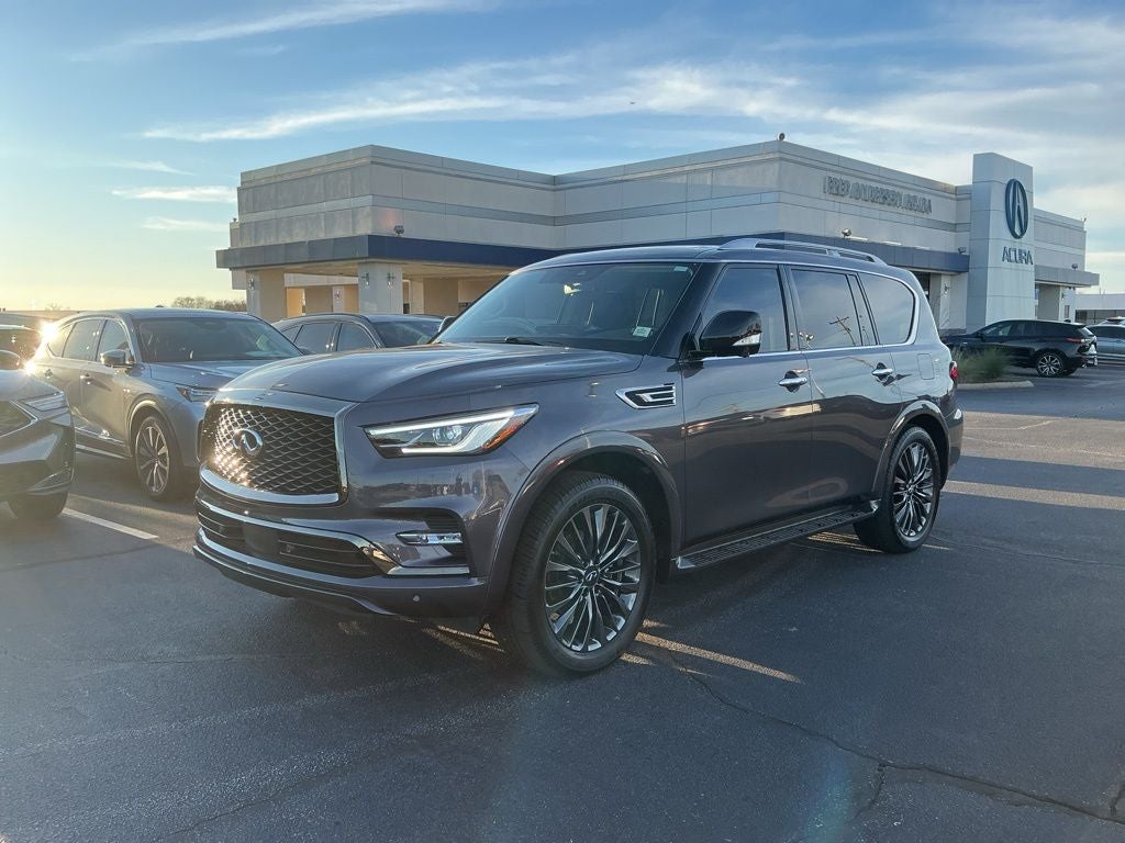 2022 INFINITI QX80 Premium Select