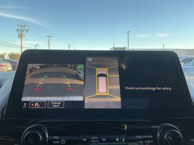 2022 INFINITI QX80 Premium Select