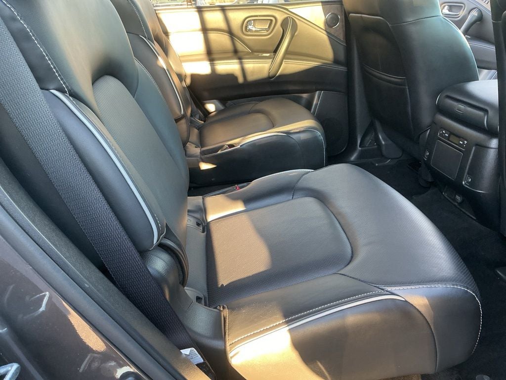 2022 INFINITI QX80 Premium Select
