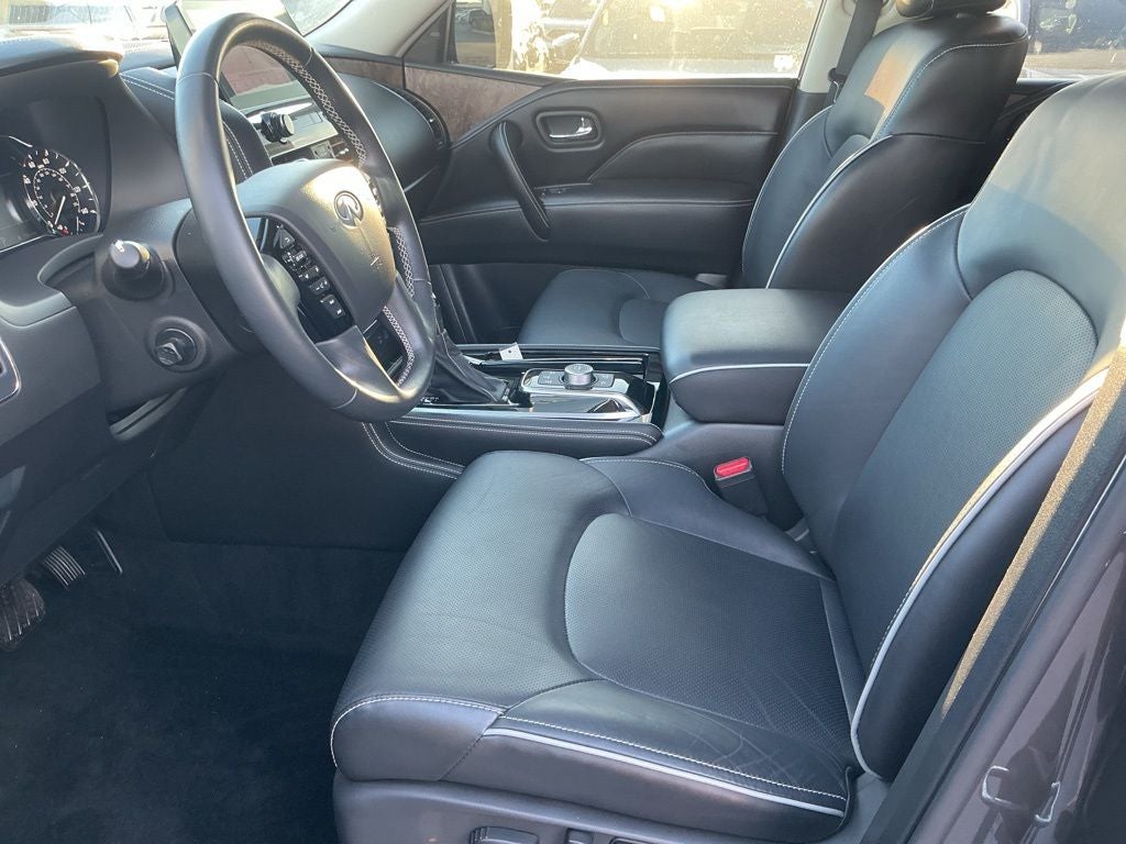 2022 INFINITI QX80 Premium Select