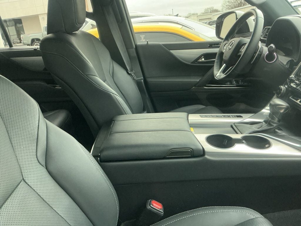 2024 Lexus LX 600 F SPORT