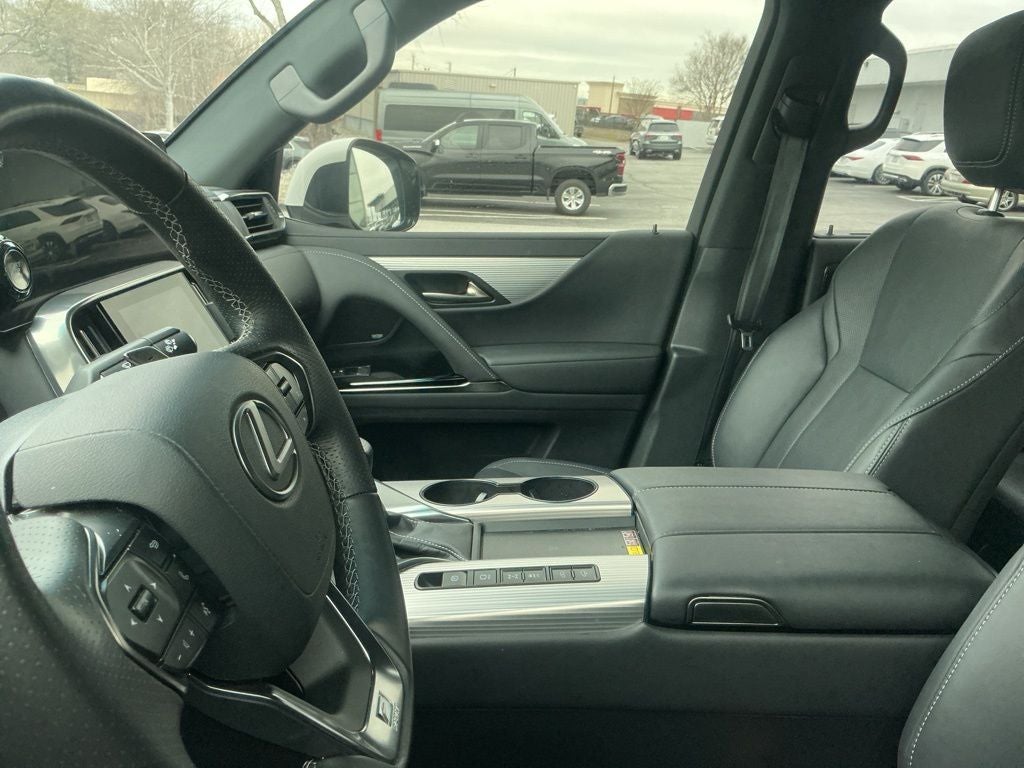 2024 Lexus LX 600 F SPORT