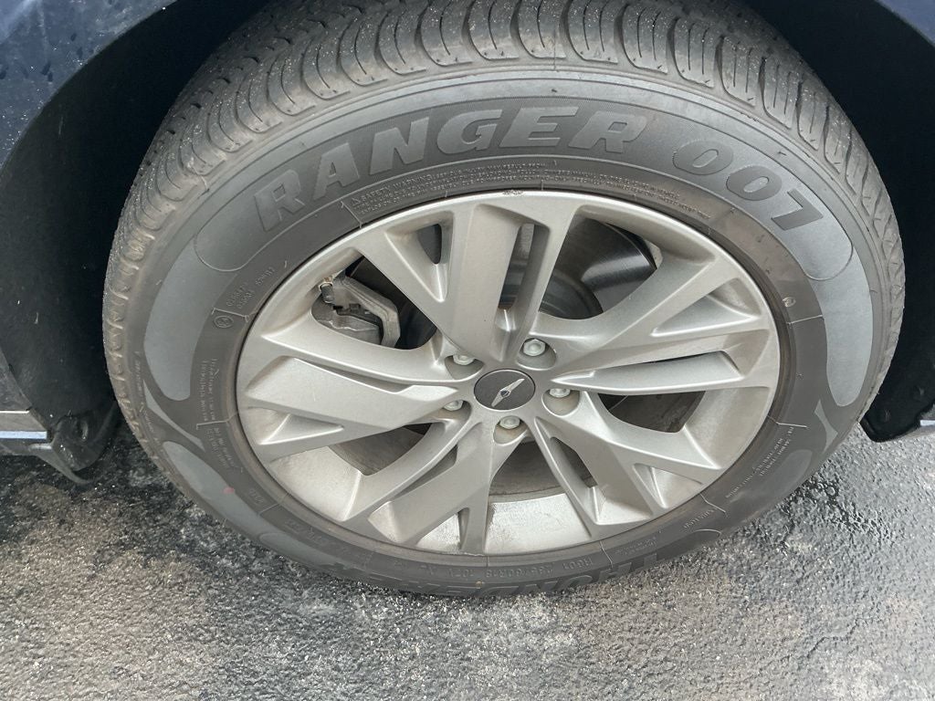 2023 Genesis GV70 2.5T