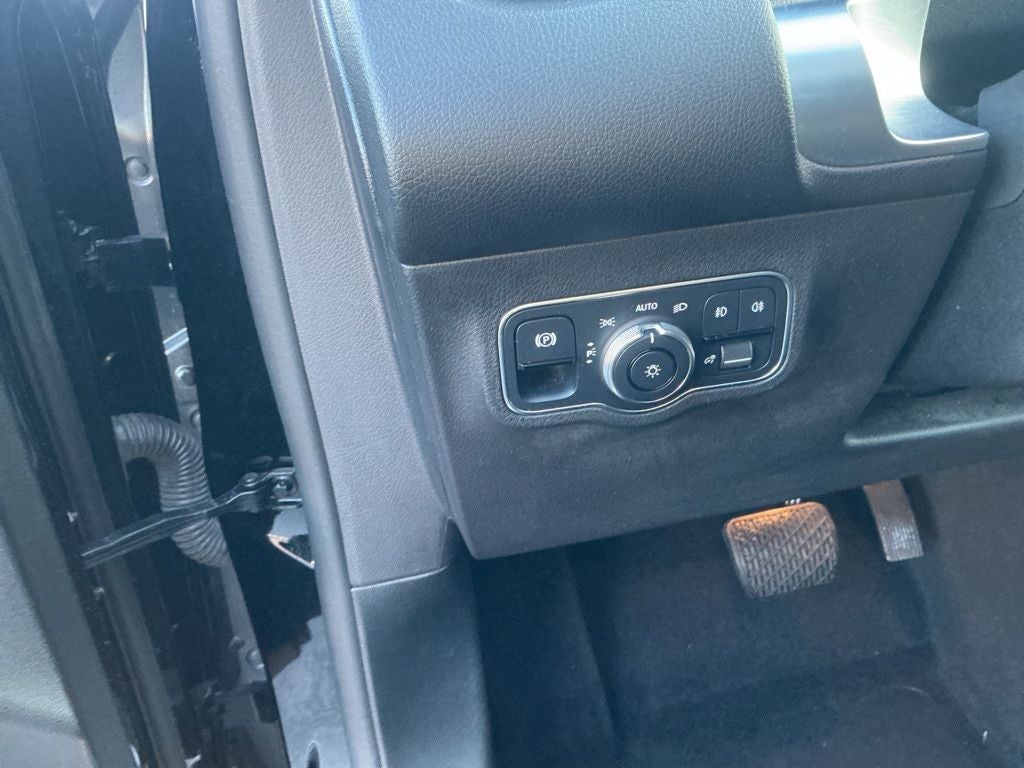 2022 Mercedes-Benz GLB GLB 250