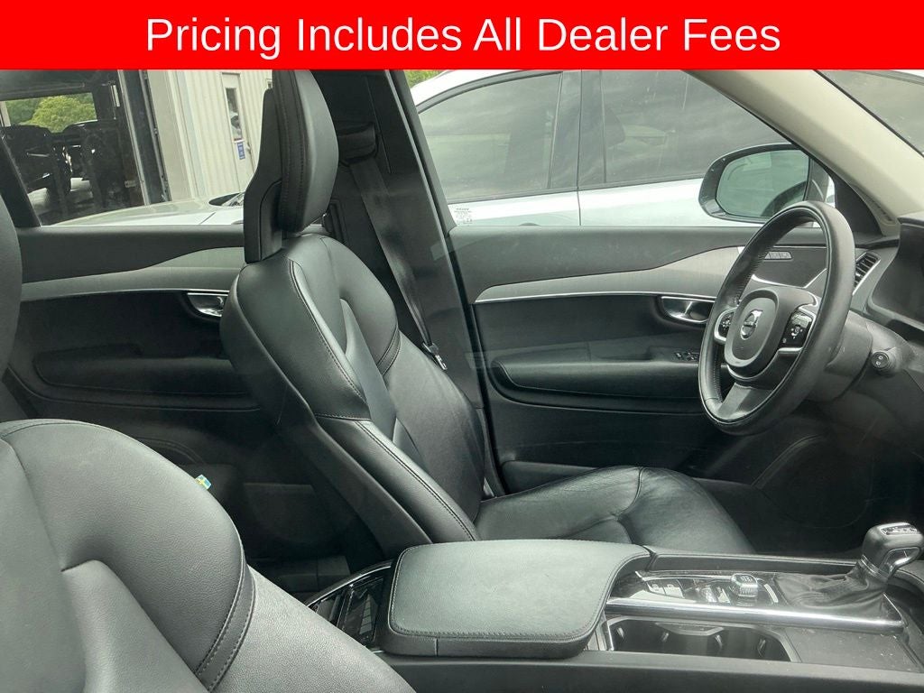 2021 Volvo XC90 T5 Momentum