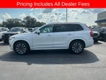 2022 Volvo XC90 T6 Momentum