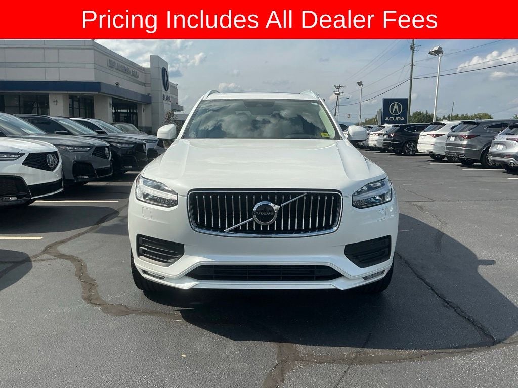 2022 Volvo XC90 T6 Momentum