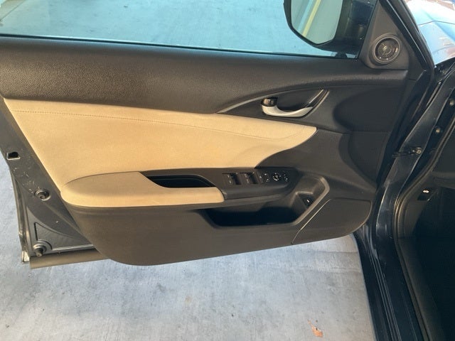 2019 Honda Insight EX