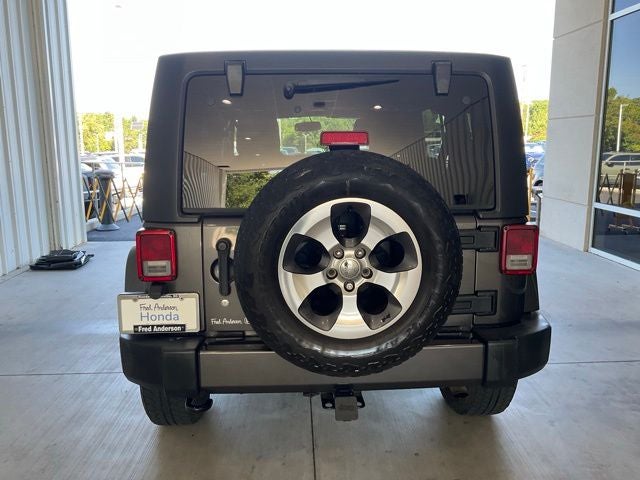 2016 Jeep Wrangler Unlimited Sahara